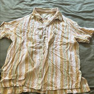 American Eagle Outfitters Green and White Casual Button Down Shirt